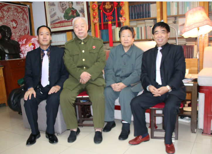 董文增、许宝力和李讷